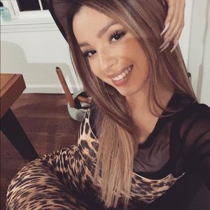 Meet your Posher, Daysha